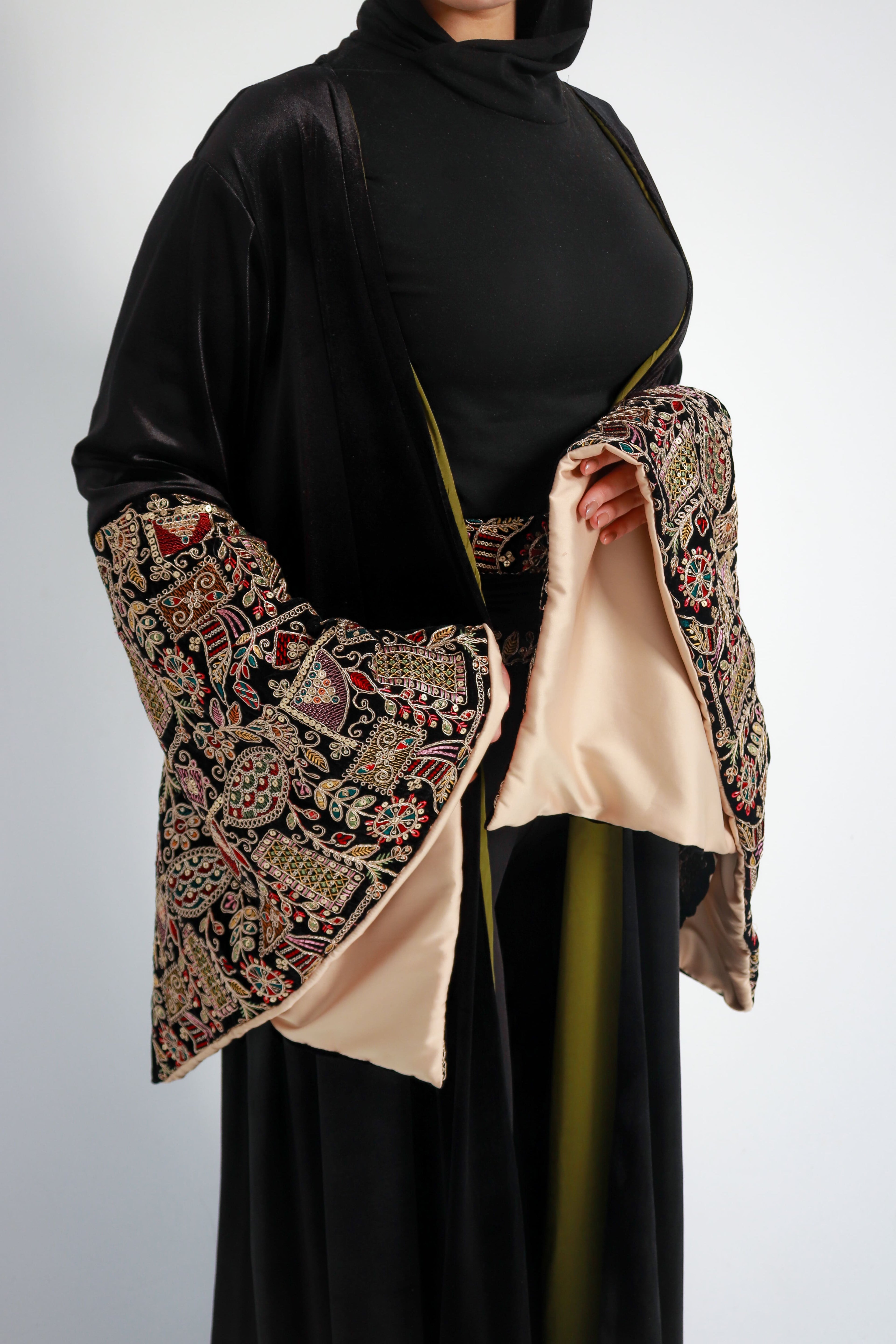 Queen Of Shadows (Made Upon Request)